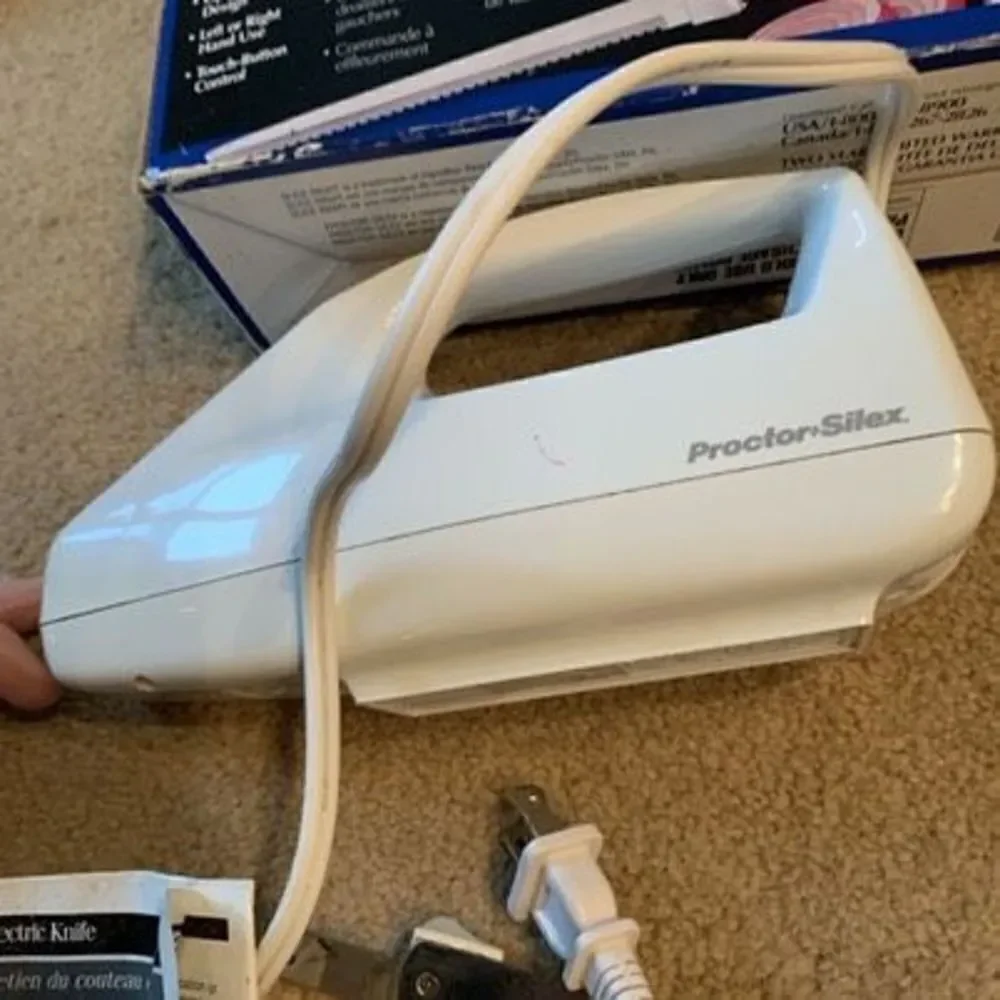Proctor Silex Slice Right 74300 Electric Knife**WORKS**